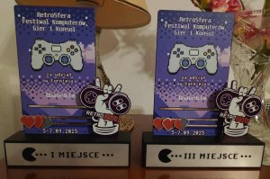 Read more about the article Relacja wideo z Retrosfera vol 7 – turniej w planszówkę Qwirkle